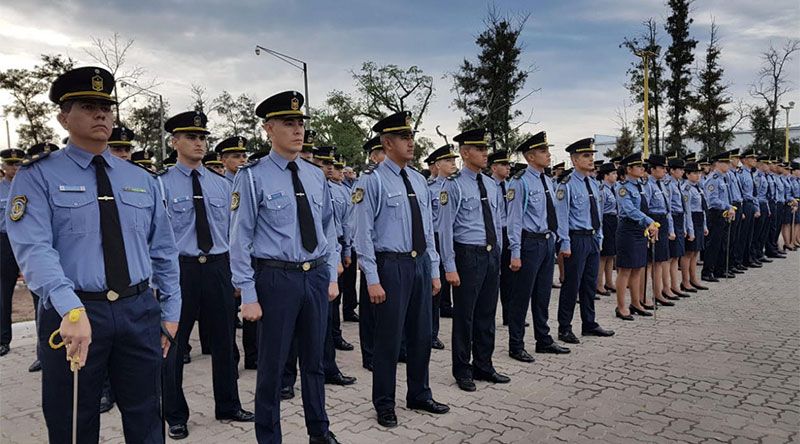 Efectivos de la Policía Provincial